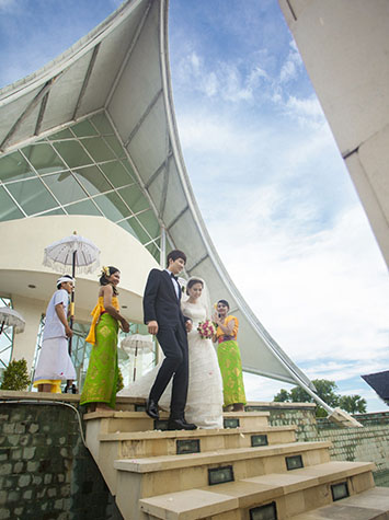 巴厘岛瑞秋教堂婚礼
